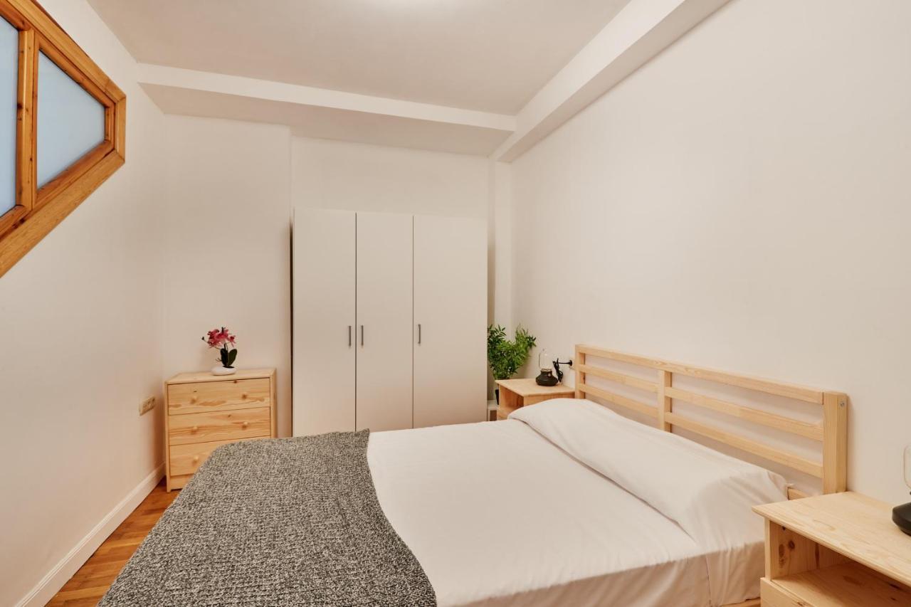 Apartamento Tuapartamento Centro Estafeta Deluxe Pamplona Exterior foto