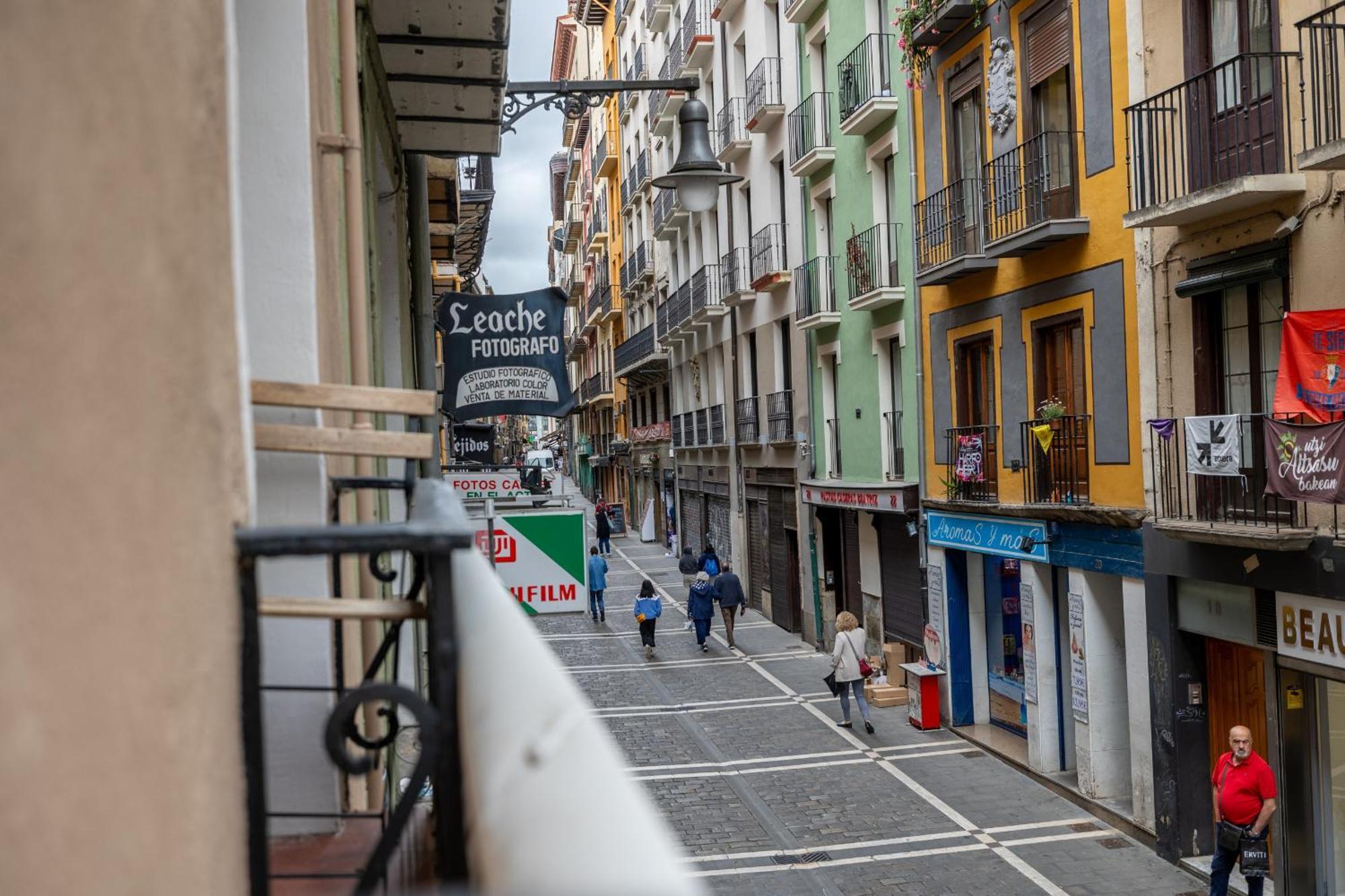 Apartamento Tuapartamento Centro Estafeta Deluxe Pamplona Exterior foto